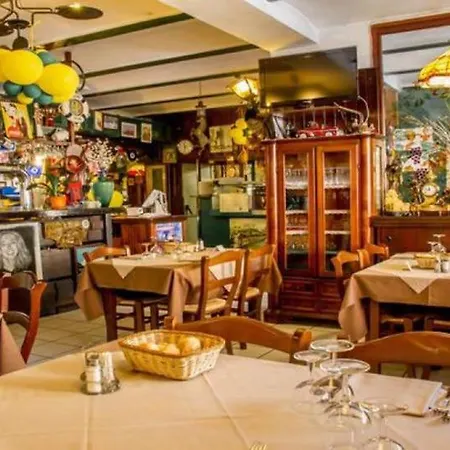 Casa *