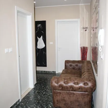 Casa * Modena